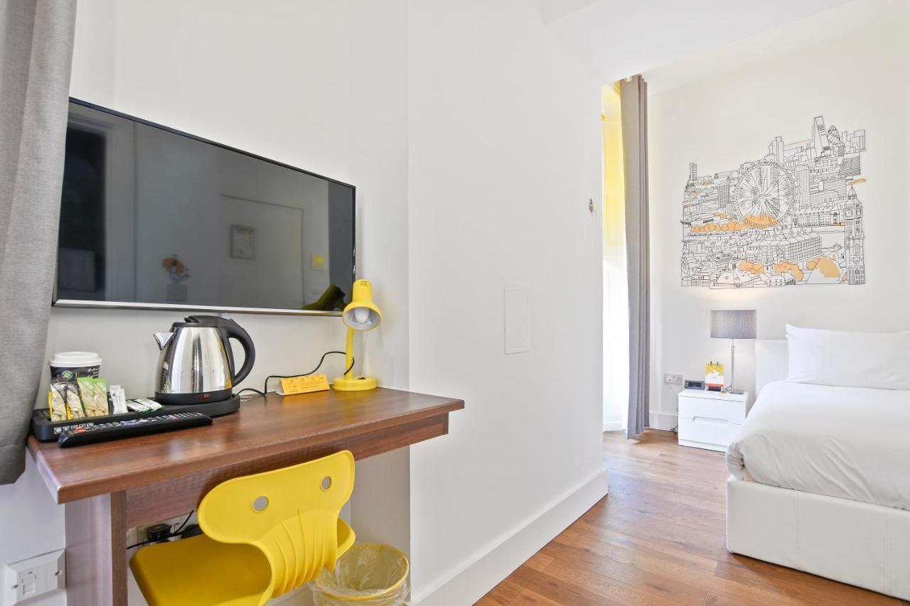 Titiwangsa One Accomodation At Paddington Londres Extérieur photo