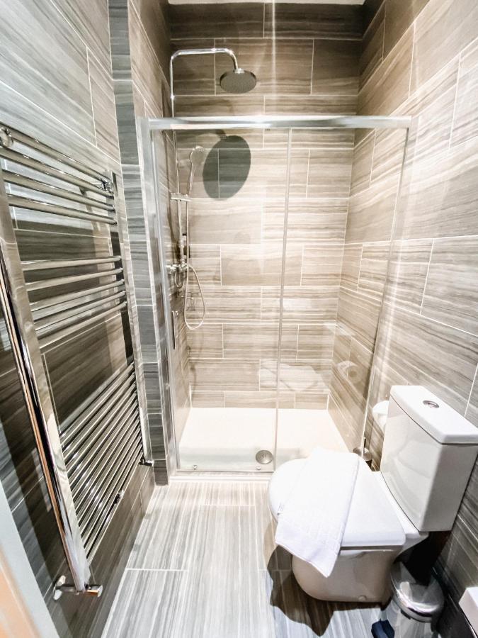 Titiwangsa One Accomodation At Paddington Londres Extérieur photo