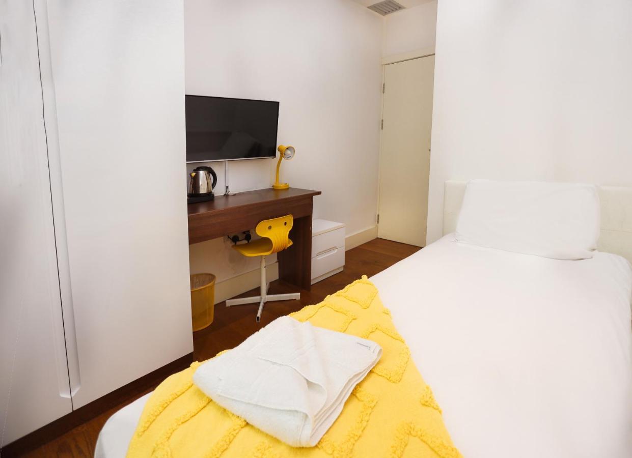 Titiwangsa One Accomodation At Paddington Londres Extérieur photo